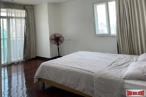 Sukhumvit City Resort - 2 Bedrooms and 87 Sqm, 26th Floor in Nana 2