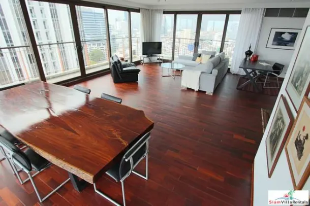 Panburi Apartment - Elegant Four Bedroom Condo Centrally Located in Si Lom 4