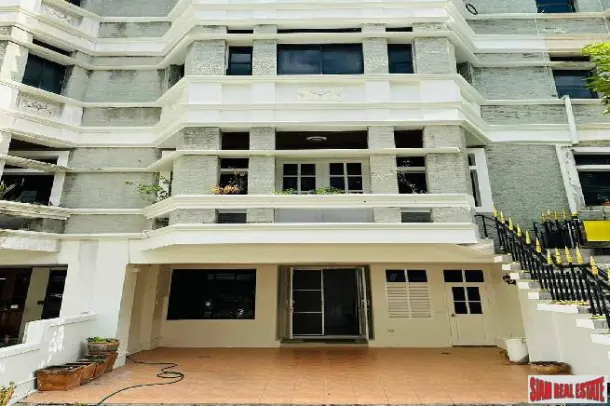 4-bed Villa for rent in Phrom Phong — 4-bedroom villa · Phrom Phong