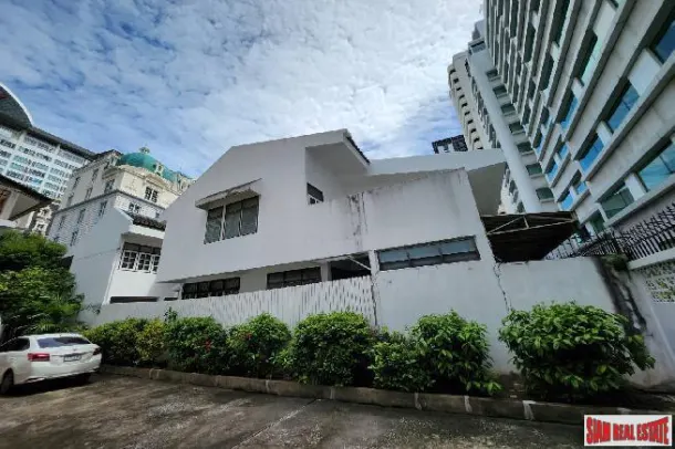 3-bed Villa for rent in Asoke — 3-bedroom villa · Asoke