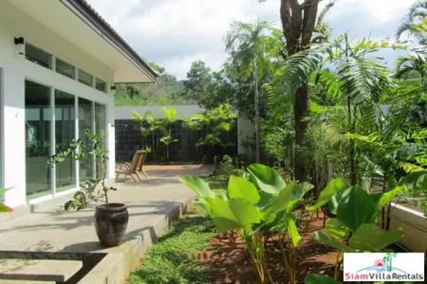 Tropical Modern Two Bedroom Pool Villa for Rent in Mission Hills 4