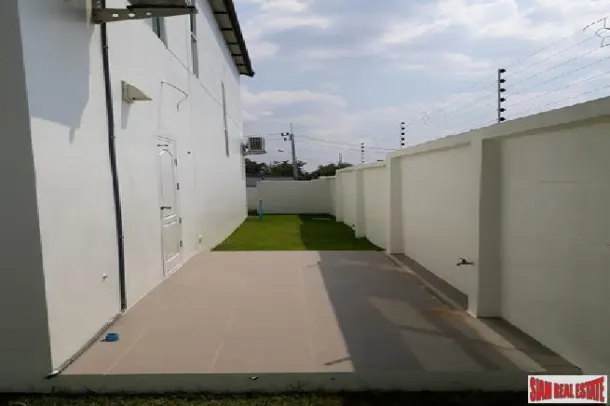 Modern 3 bedroom house in a tropical area for sale - Hauy yai 4