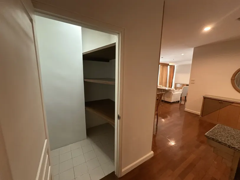 Grand Langsuan -Large Three Bedroom Condo for Rent with City Views in Chit Lom 2