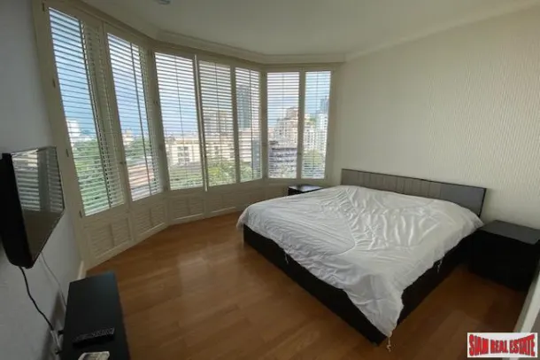 Royce Private Residences - Large Two Bedroom Condo with New Furniture for Rent on Sukhumvit 31 4