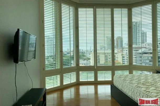 Royce Private Residences - Large Two Bedroom Condo with New Furniture for Rent on Sukhumvit 31 3