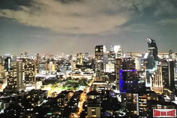 Park 24 - 2 Bed 1 Bath Condo For Rent With Parking In Secure Managed Building Just Minutes Walk From BTS Phrom Phong Bangkok 3