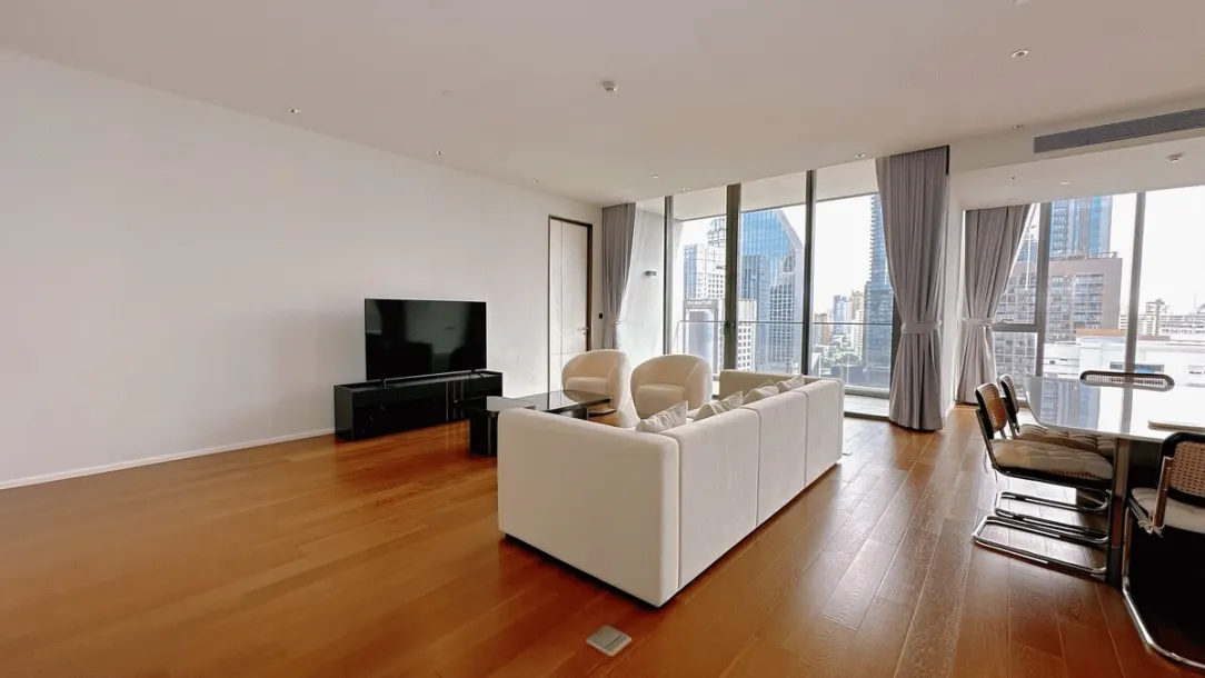 3-bed Apartment for rent in Phrom Phong — 3-bedroom apartment · Phrom Phong
