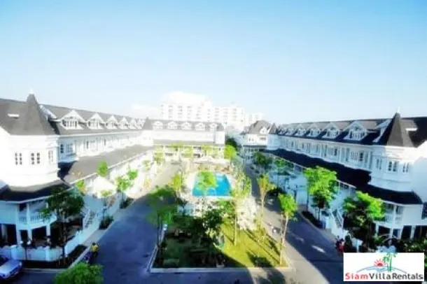 3-bed Townhouse for rent in Bearing — 3-bedroom townhouse · Bearing