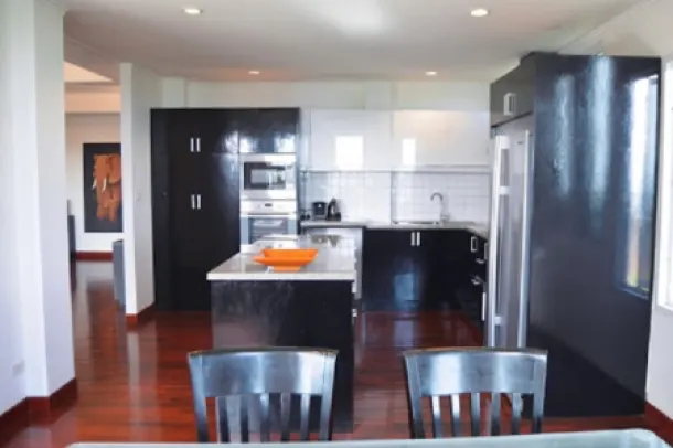 3 Bedroom Sea View Apartment 2
