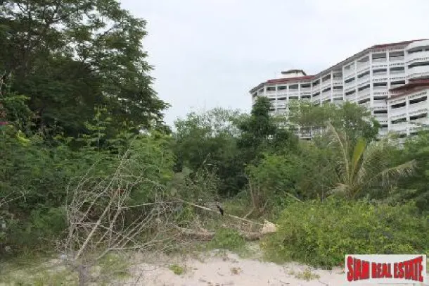 An absolute beachfront land for sale. 4