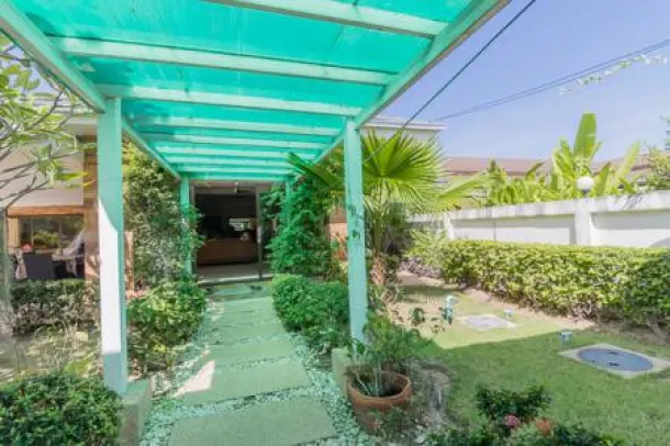 Ave 88 Executive : Well Design 3 Bed Pool Villa 2