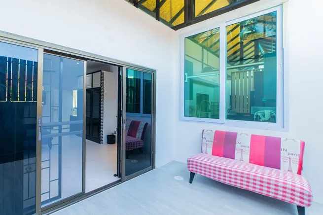 Elegant Living Villa Palmera 3-Bedroom 3 Bath Poolside Perfection 3