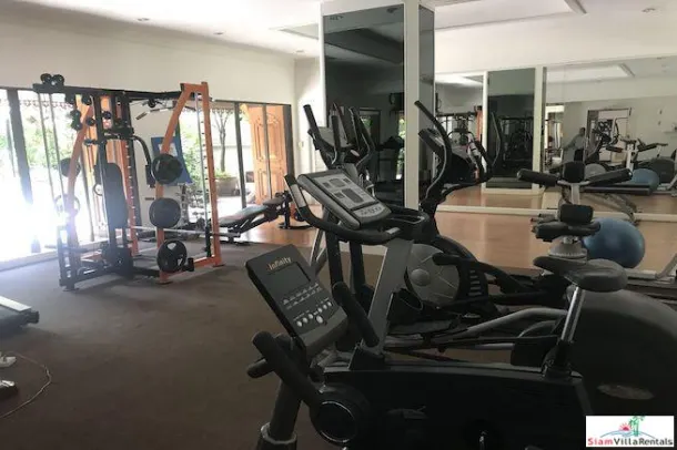 Orchid Tower - Extra Large Modern Three Bedroom for Rent on Sukhumvit Soi 8 3
