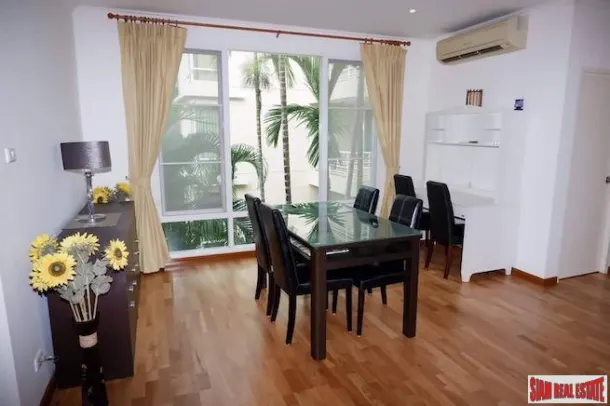 Baan SanPleon Beachfront Condominium - Spacious Three Bedroom Pool View Condo for Sale in Central Hua Hin - Beachfront Property 4