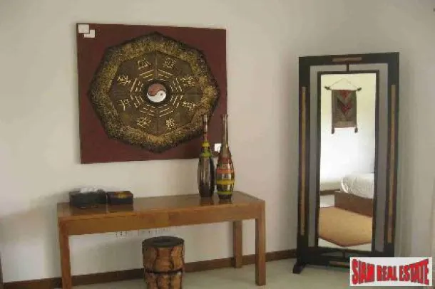 Highly Quality Pool Villas Set in Scenic Location a Few Minutes Drive from Golf Courses and Hua Hin Town Centre 2
