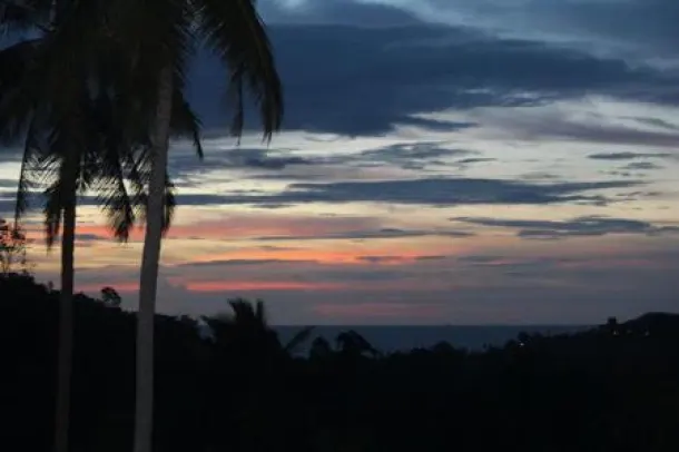 PEACEFUL WITH PARTIAL SEA VIEWS 4