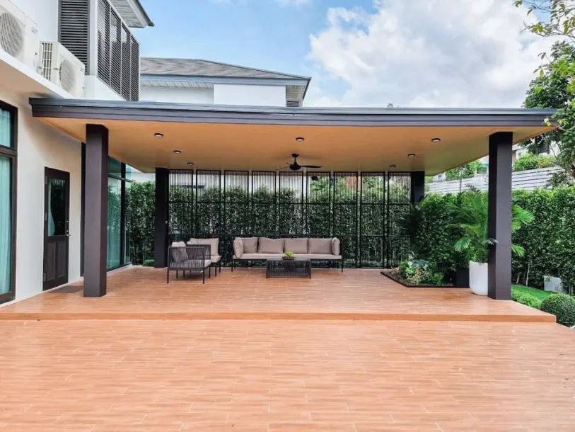 Gorgeous Luxury 5 Beds 5 Baths House for Rental With Large Yard in Onnut, Bangkok 4