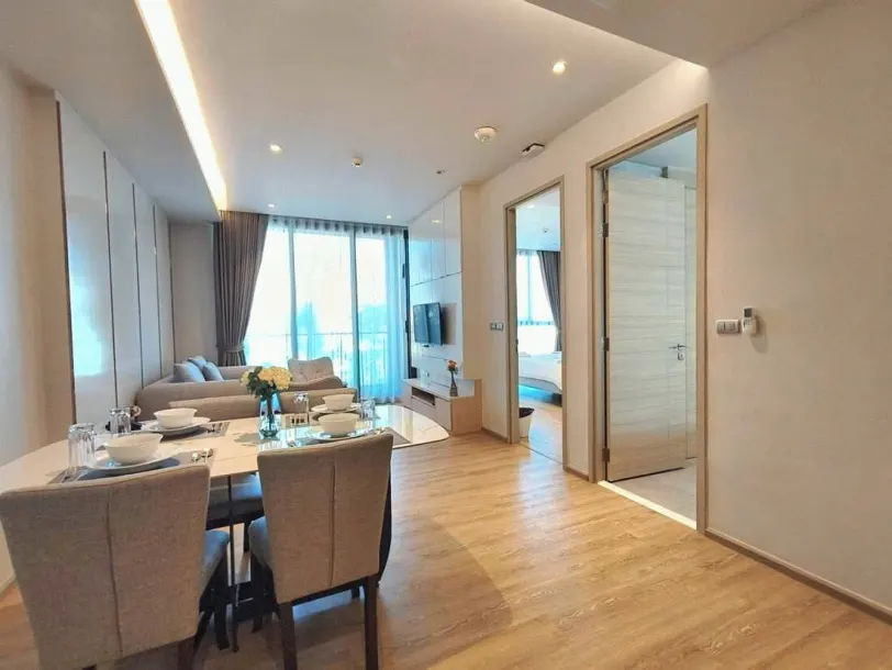 Service Apartment - Spacious Modern Two Bedroom For Rent With City Views In Bangna,Bangkok. 3