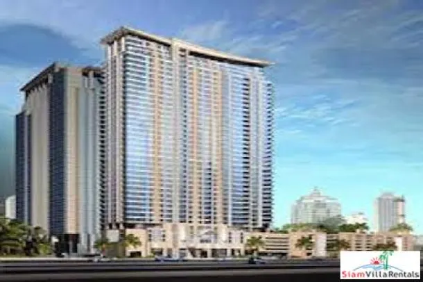 Athenee Residence - Very Large Luxury Three Bedroom Condo for Rent at Rajdamri BTS. 4