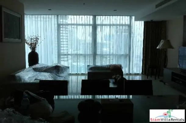 Athenee Residence - Very Large Luxury Three Bedroom Condo for Rent at Rajdamri BTS. 3