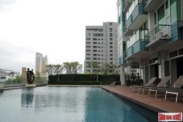 Ivy Thonglor - Convenient One Bedroom Condo for Rent with Nice City Views 2