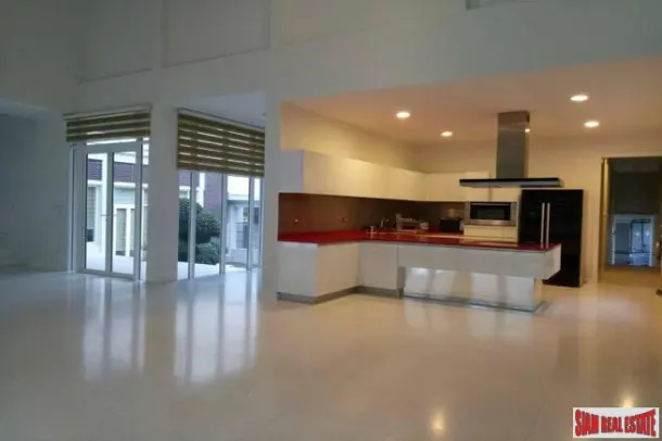Baan Cocoon - Huge Four Bedroom Private Pool House with Golf Course and Lake Views for Rent in Kathu 2