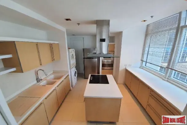 Athenee Residence - Spectacular City Views from this Three Bedroom Corner Condo in Phloen Chit 4