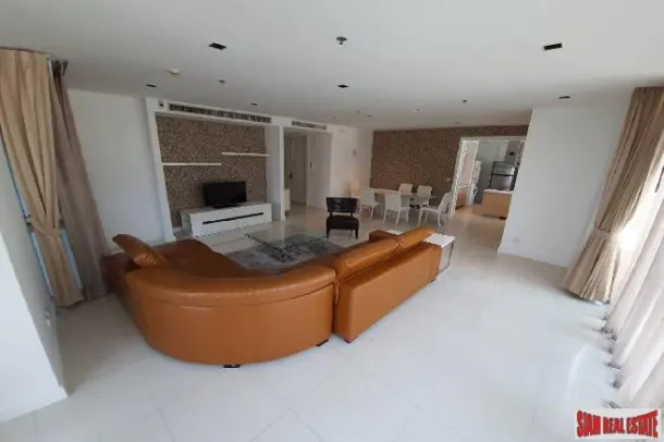 Athenee Residence - Spectacular City Views from this Three Bedroom Corner Condo in Phloen Chit 3