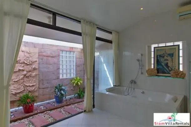 Unique Five Bedroom Property for Rent in Pa Klok 4