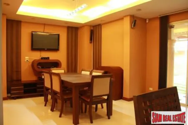 Land &amp; House Park - Expansive 5-Bedroom Pool Villa in Chalong 4