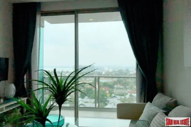Beautiful 1 bedroom condo high floor in a luxury development for sale -Naklua 2