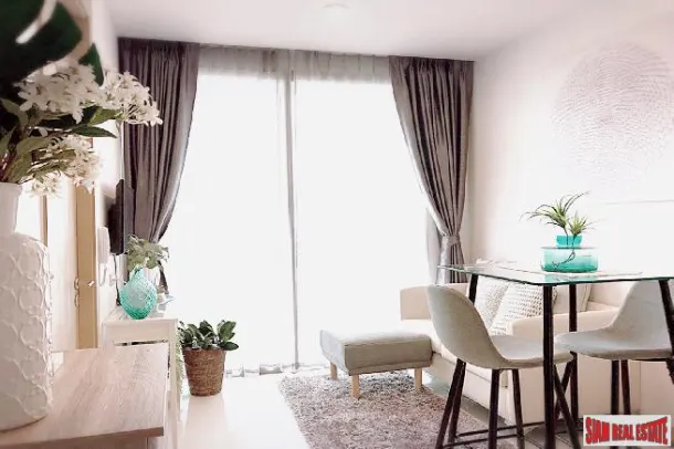 Beautiful 1 bedroom condo high floor in a luxury development for sale -Naklua 3