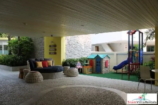 1 bedroom condominium only few steps from the beach for rent 2
