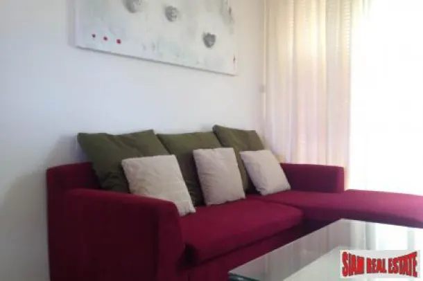 Large Pool View Condo Near the Beach in Hua Hin 4