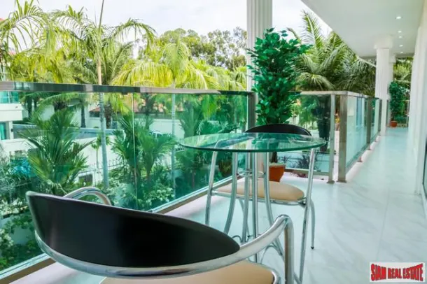 Beautiful Villa Private Beach Access 6 Large Bedrooms, Pool &amp; Office 3