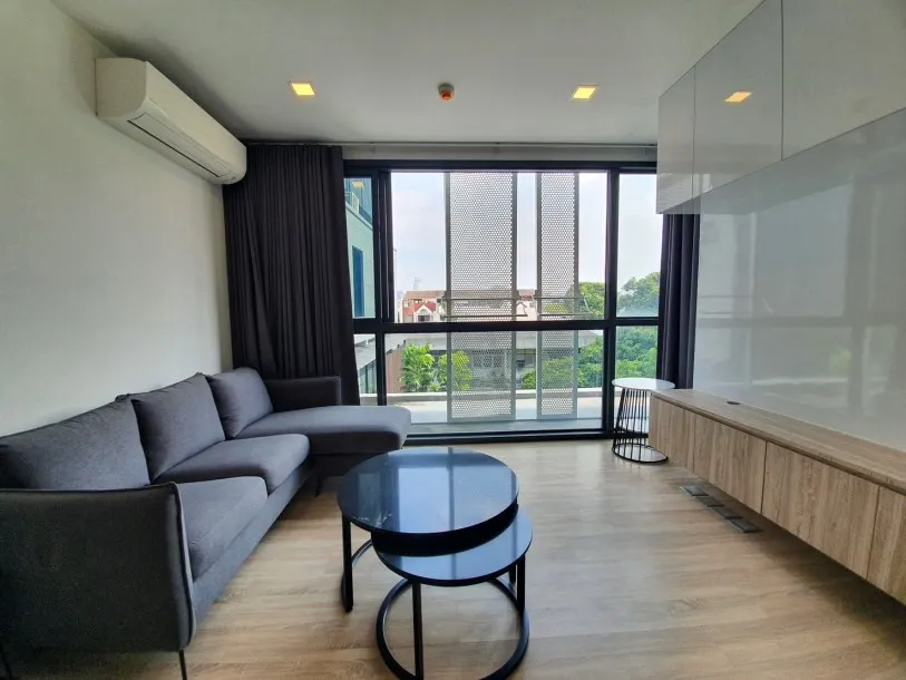 Taka Haus - Stunning 2 Beds , 2 bathroom Condo for Rent in Ekkamai,Bangkok. 3