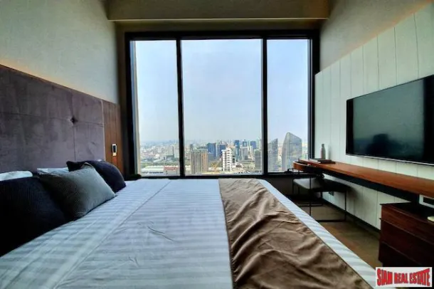 The ESSE Asoke - Contemporary Two Bedroom Loft-Style Duplex for Rent on the 50th Floor 2