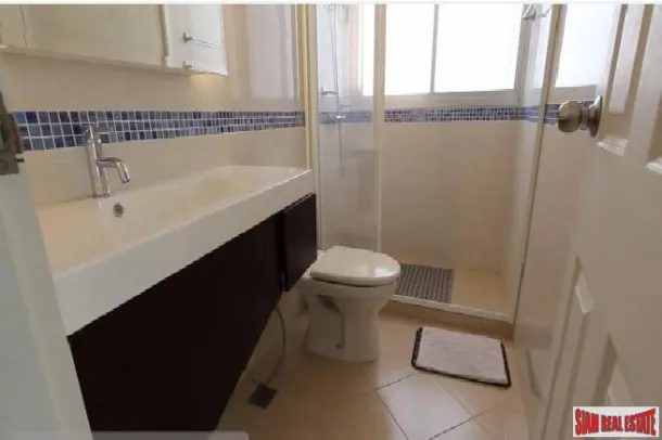 Life @ Sukhumvit - Ideal Two bedroom Condo for Rent in Prakanong 4