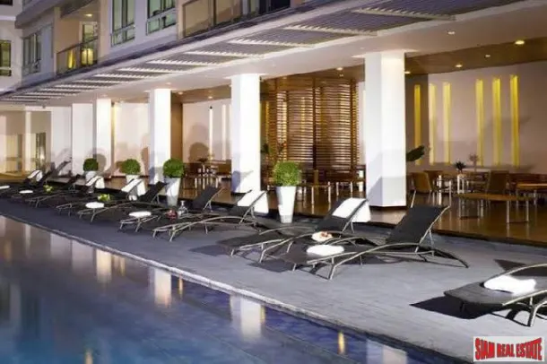 The Lofts Yennakart - 2 Bedrooms and 2 Bathrooms, 67.97 sqm, Beautiful River View, Chong Nonsi 3