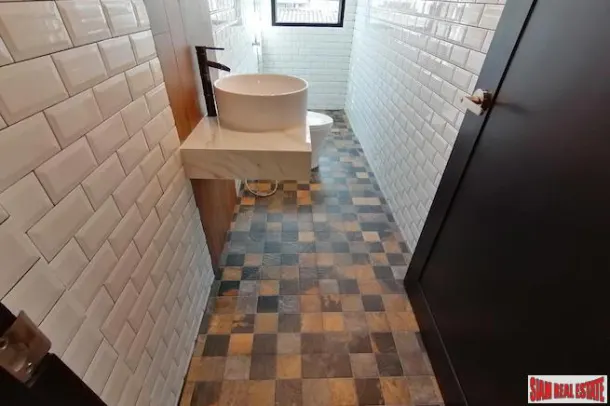 Multi-functional Three Bedroom, Four Storey House for Rent Located within Walking Distance to BTS Ekkamai 3