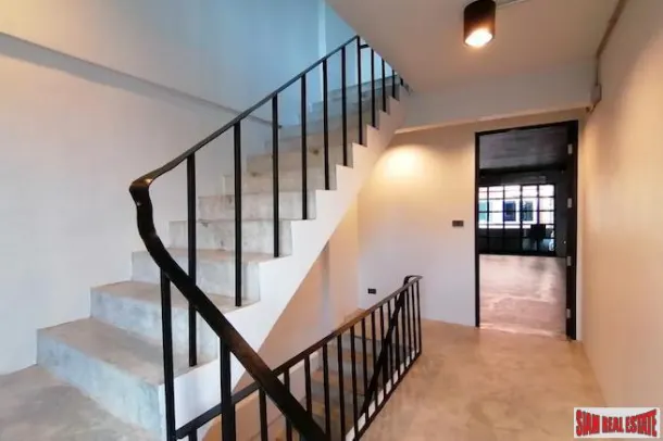 Multi-functional Three Bedroom, Four Storey House for Rent Located within Walking Distance to BTS Ekkamai 4