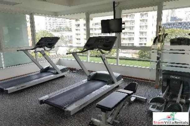 31 Residence - Large Modern Three Bedroom + Study Room on Sukhumvit 31 3