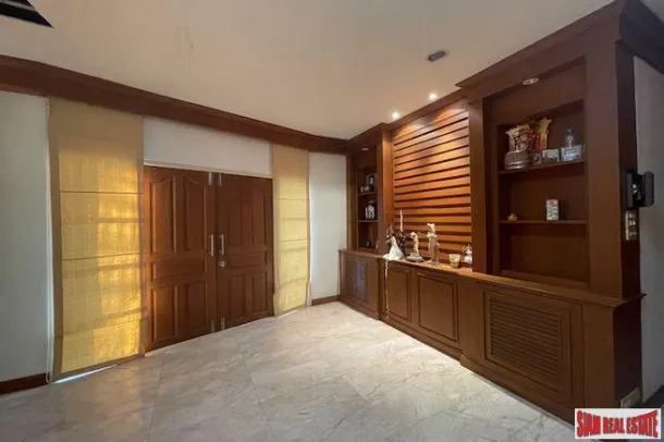 Manthana 2 Srinagarind - Three Bedroom, Two Storey Family House for Sale in Bearing 3