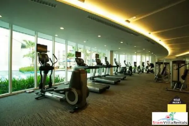 Millennium Residence - Luxurious 3 Bedrooms Duplex Penthouse on Sukhumvit area 3