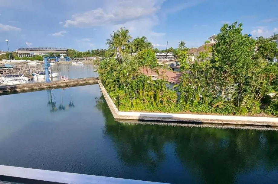 Boat Lagoon - Fully Renovated Marina View Three Bedroom Townhouse for Rent with Rooftop Terrace 4