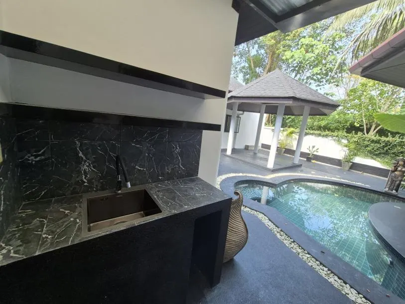 Modern and Elegant Three-Bedroom Private Pool House for Rent in Chalong 3