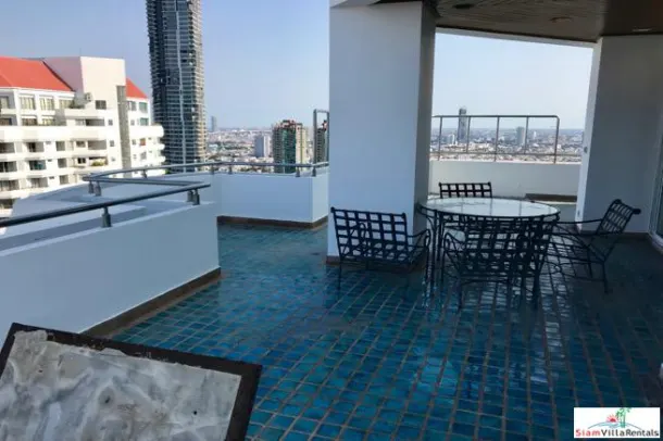 Saichol Mansion - Three Floor Penthouse with Stunning 360 Degree Panoramic View of the Chao Phraya River 3