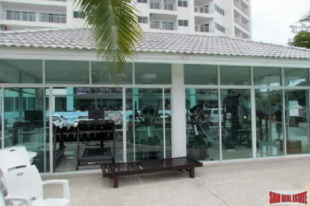 High rise large 1 bedroom condo for sale in a convenience area for sale- Naklua 2