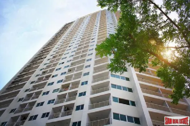 High rise large 1 bedroom condo for sale in a convenience area for sale- Naklua 3