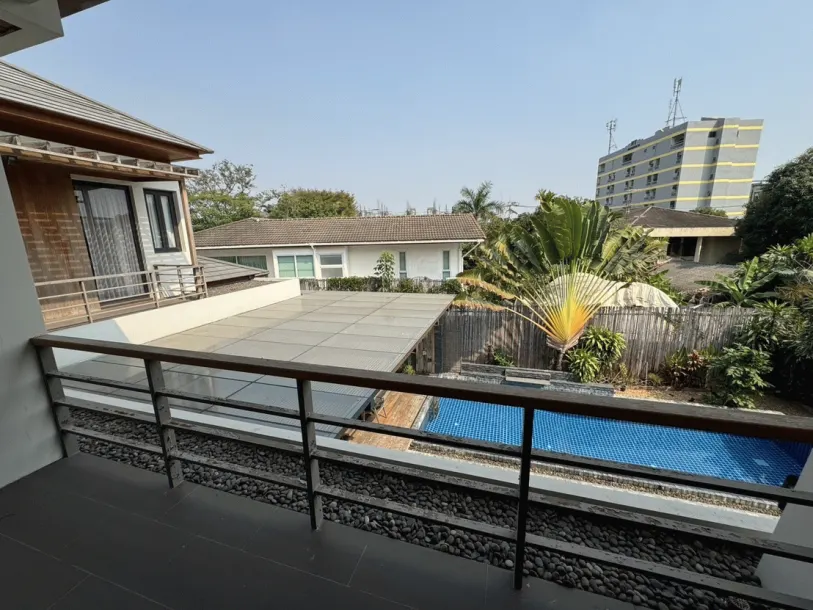 Luxury Four Bedroom Single House with Private Swimming Pool for Rent on Sukhumvit 71 3